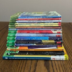 15 Magic Tree House: 3 Research Guides, Merlin Mission (30, 33, 35-37), 9 novels